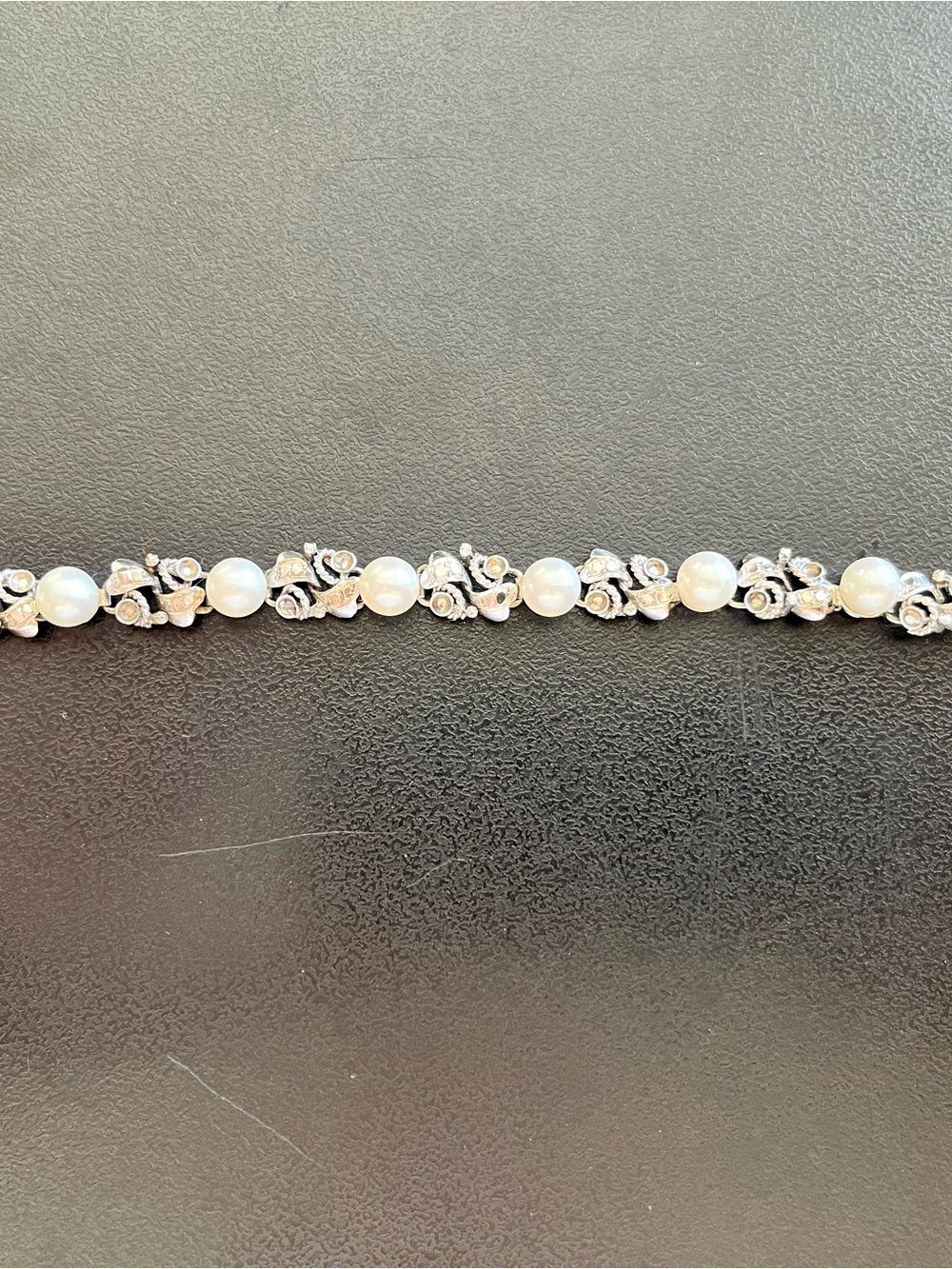 Silver-Tone Floral Link Bracelet with Pearl Beads
